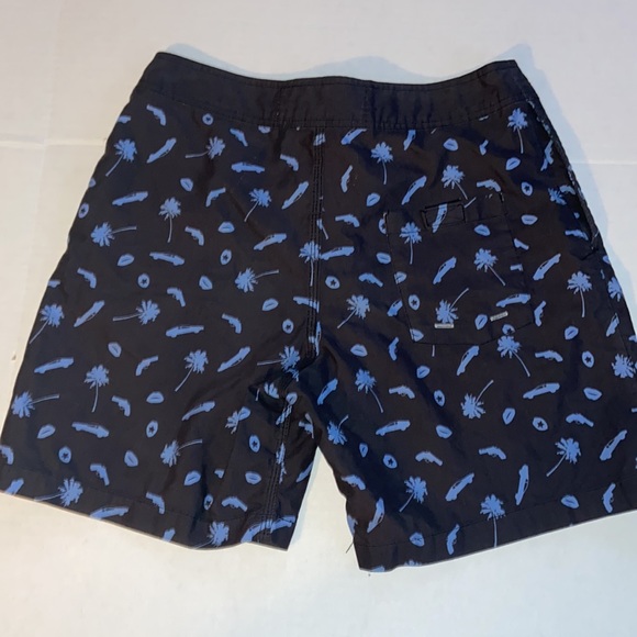 Modern Amusement mens 30 waist board shorts. Navy- cars,palms,gun,star,kiss - Picture 5 of 5